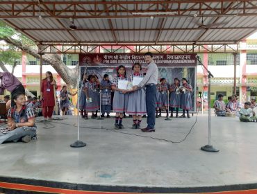 The Principal Awards Talented Dancers for Their Performance