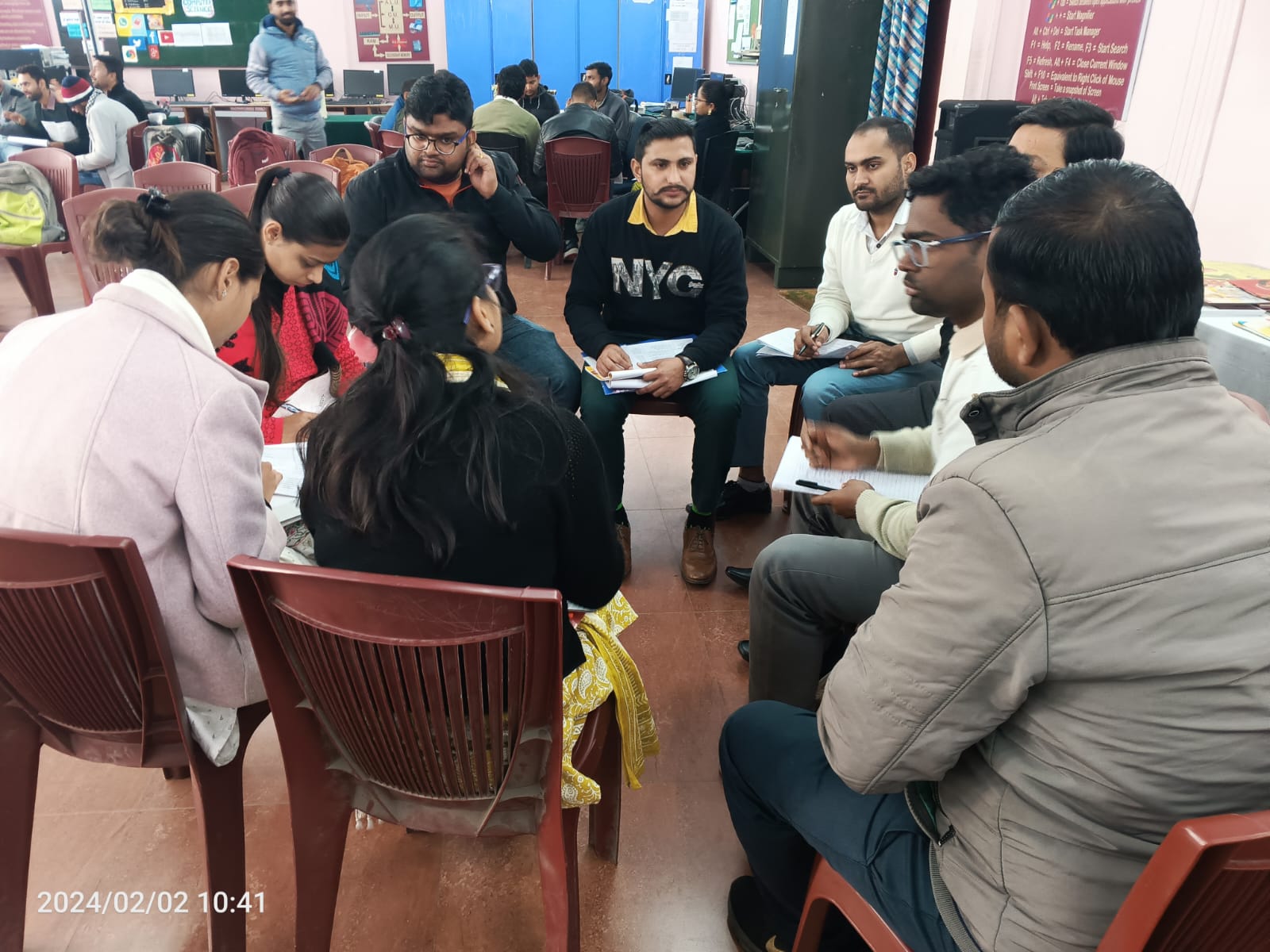 मूलभूत साक्षरता पर कार्यशाला