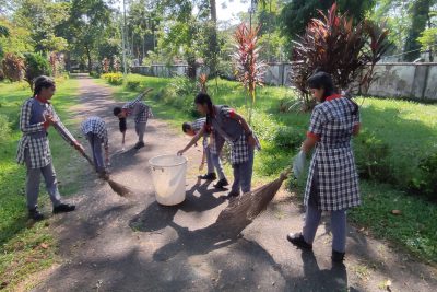 केवी चबुआ में स्वच्छता अभियान