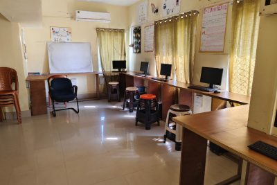 COMPUTER LAB