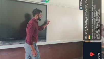 पीएम श्री केन्द्रीय विद्यालय रायसेन में 75 इंच के इंटरएक्टिव पैनल के साथ ही उनकी सुरक्षा के लिए कवर भी लगाए गए।