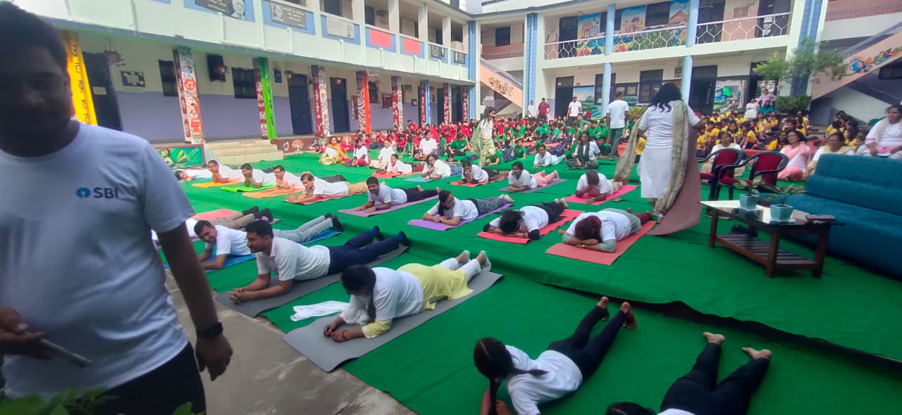 YOGA (9)