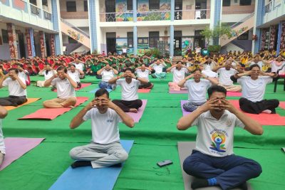 YOGA (2)