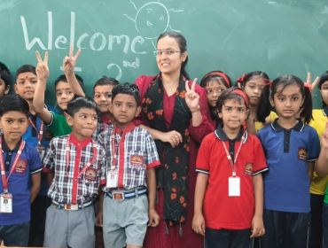 Celebration of students entering the new class with new energy and enthusiasm (1)