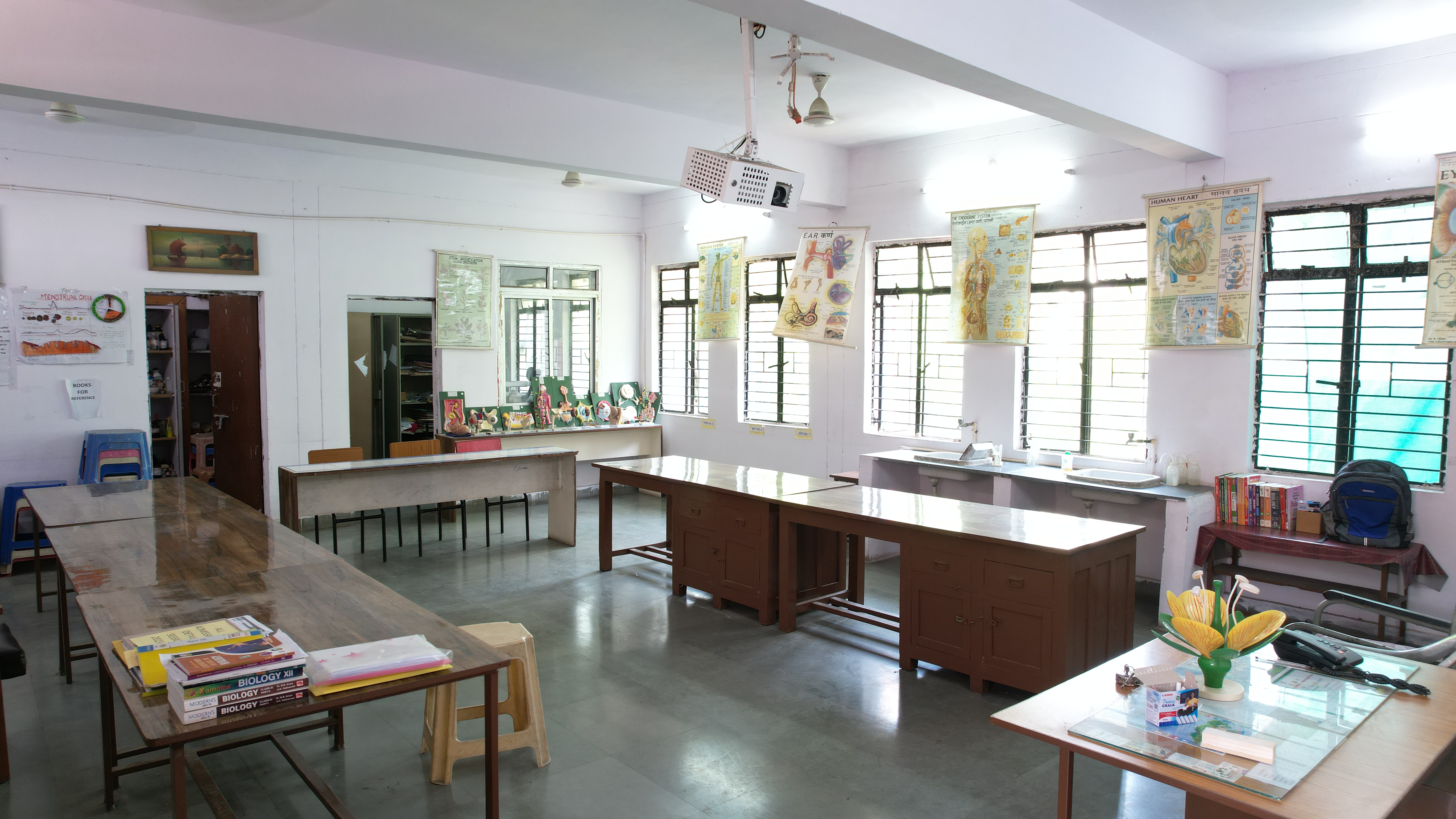 बायोलैब