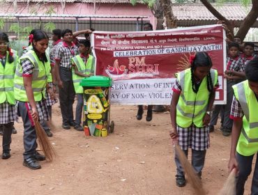 Cleanliness drive swachh bharat Sundar bharat