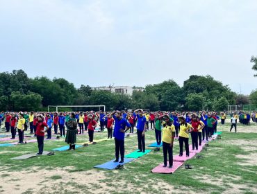 विद्यालय में अंतर्राष्ट्रीय योग दिवस समारोह