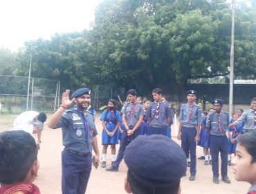 स्काउट एवं गाइड