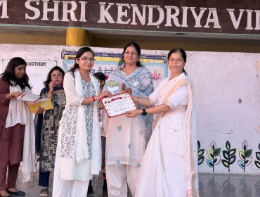 Hindi Maah Prize Distribution Ceremony