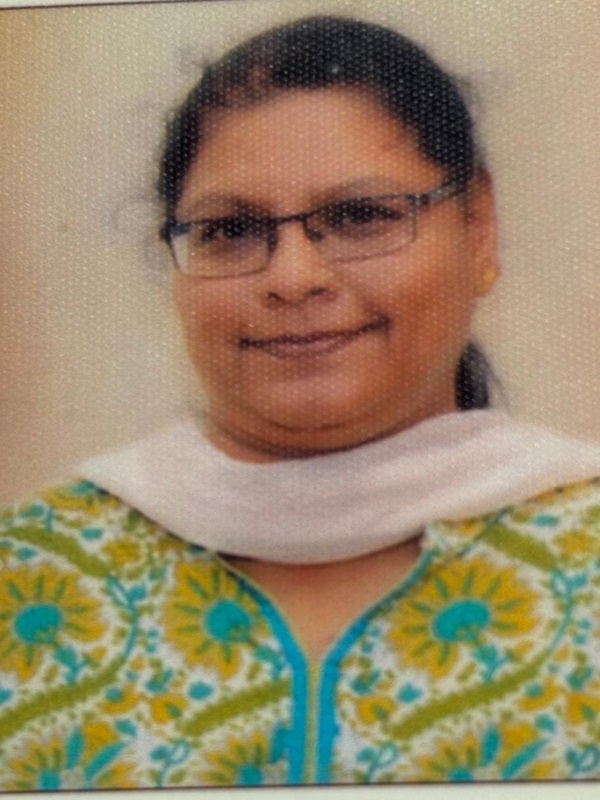 Mrs Shahida Parveen