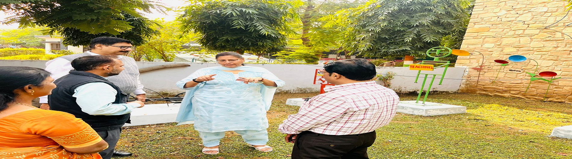 माननीय उप आयुक्त का दौरा