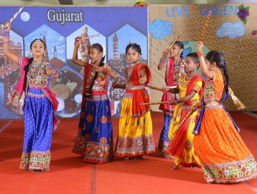 ANNUAL DAY