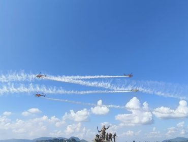 AIR SHOW (1)