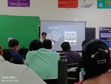 शिक्षा में प्रौद्योगिकी का लाभ उठाने पर कार्यशाला