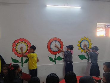 प्राथमिक विद्यालय के बच्चों के लिए बाला फीचर्स और जादुई पिटारा