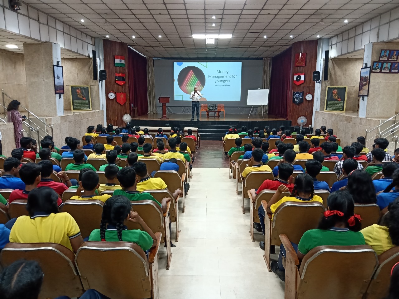 युवाओं के लिए धन प्रबंधन-संगोष्ठी