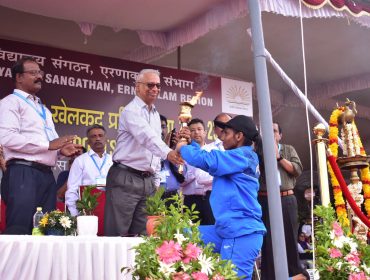 53rd KVS NSM Athletics(Girls)24-25 handing over the olympic tourch at LNCPE, Trivandrum, hosted by PM Shri KV Pattom