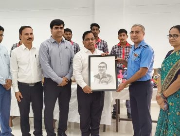 नवनिर्मित व्यावसायिक प्रयोगशाला का उद्घाटन