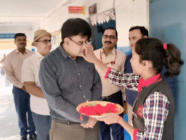 विद्यालय में कला प्रदर्शनी