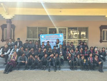 पी एम् श्री योजना के अंतर्गत प्रयागराज में विद्यार्थियों का एक्सपोज़र विजिट 2025