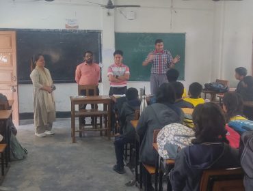 सीसीए हाउस मीटिंग