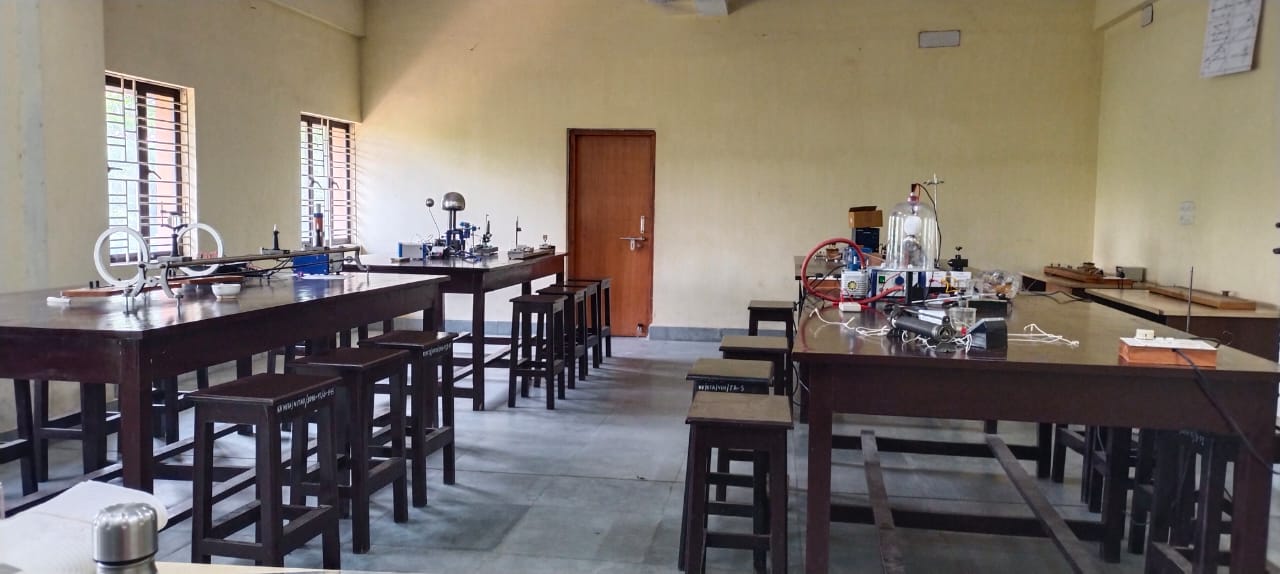 भौतिक विज्ञान प्रयोगशाला का आधुनिकीकरण