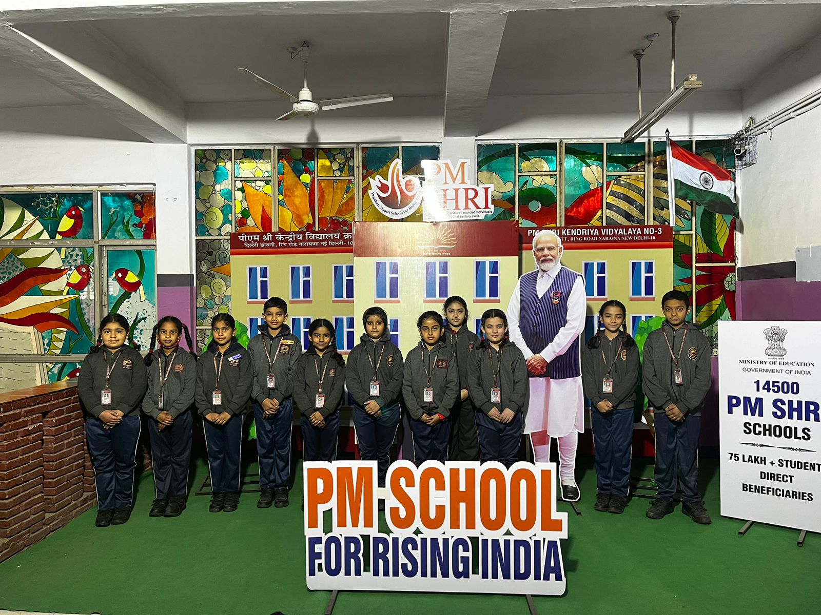 SELFIE POINT WITH STUDENTS