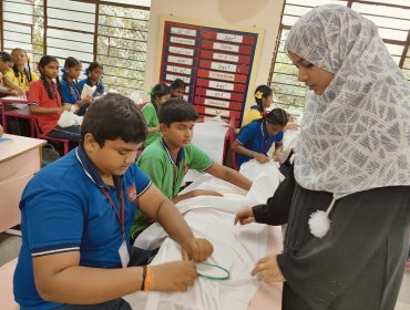 बैगलेस दिन 1 कढ़ाई