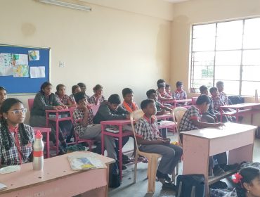 बैगलेस दिन 2 संगीत