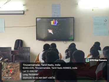 वीडियो चलाए गए