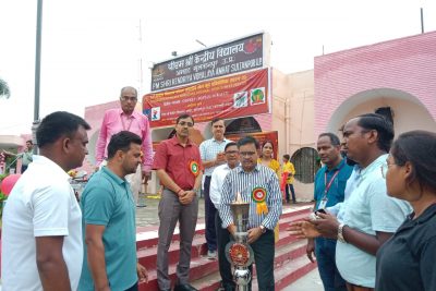 प्राचार्य श्री गौरब द्विवेदी द्वारा आर एस एम का उद्घाटन