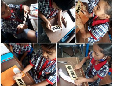 Flash card reading