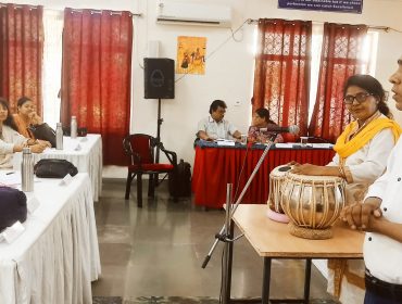 श्री भगवान केवी बेली पटना क्षेत्र द्वारा तबला (2)