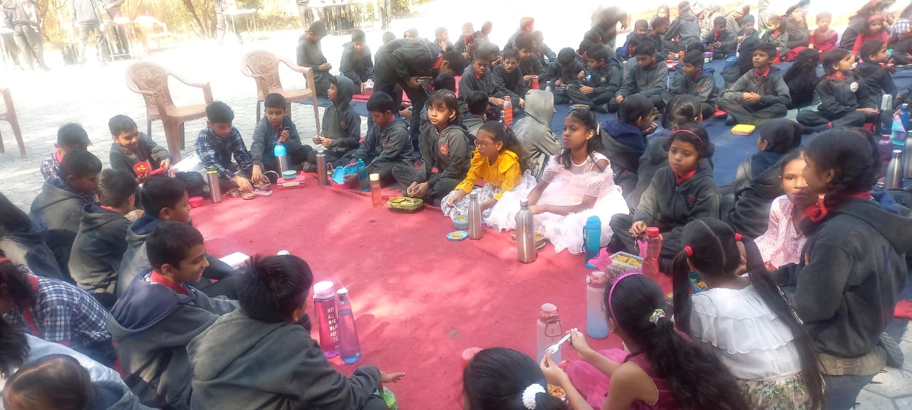 मजेदार दिन