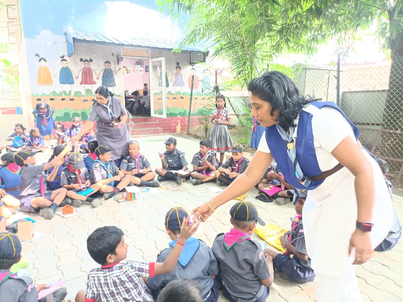 स्काउट और गाइड