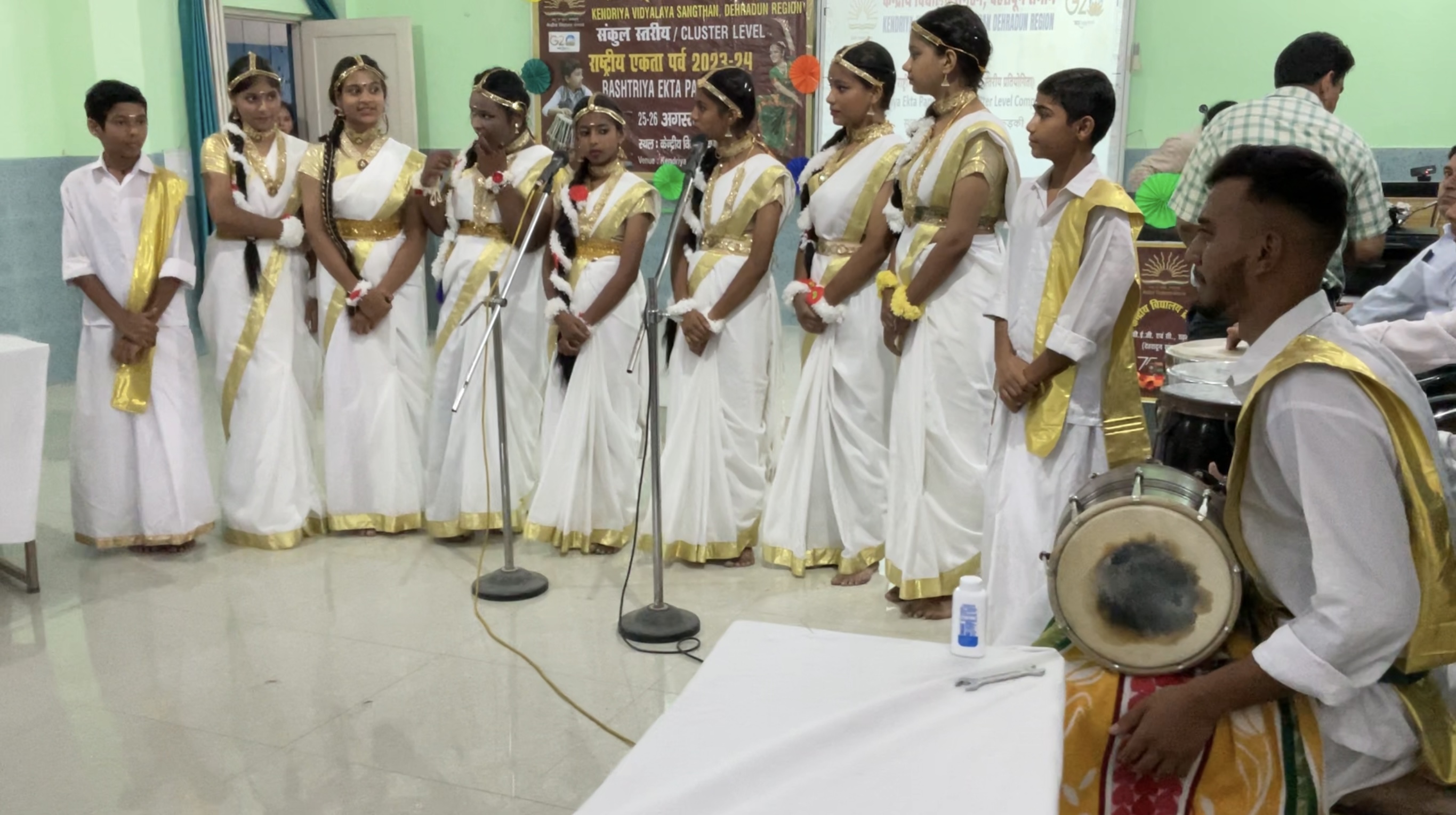 CLUSTER LEVEL RASTRIYA EKTA PARV