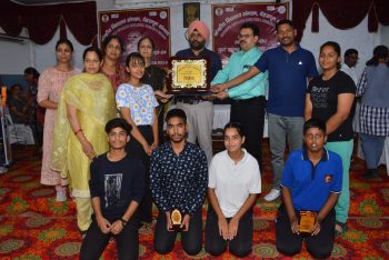 Prize Distribution_2