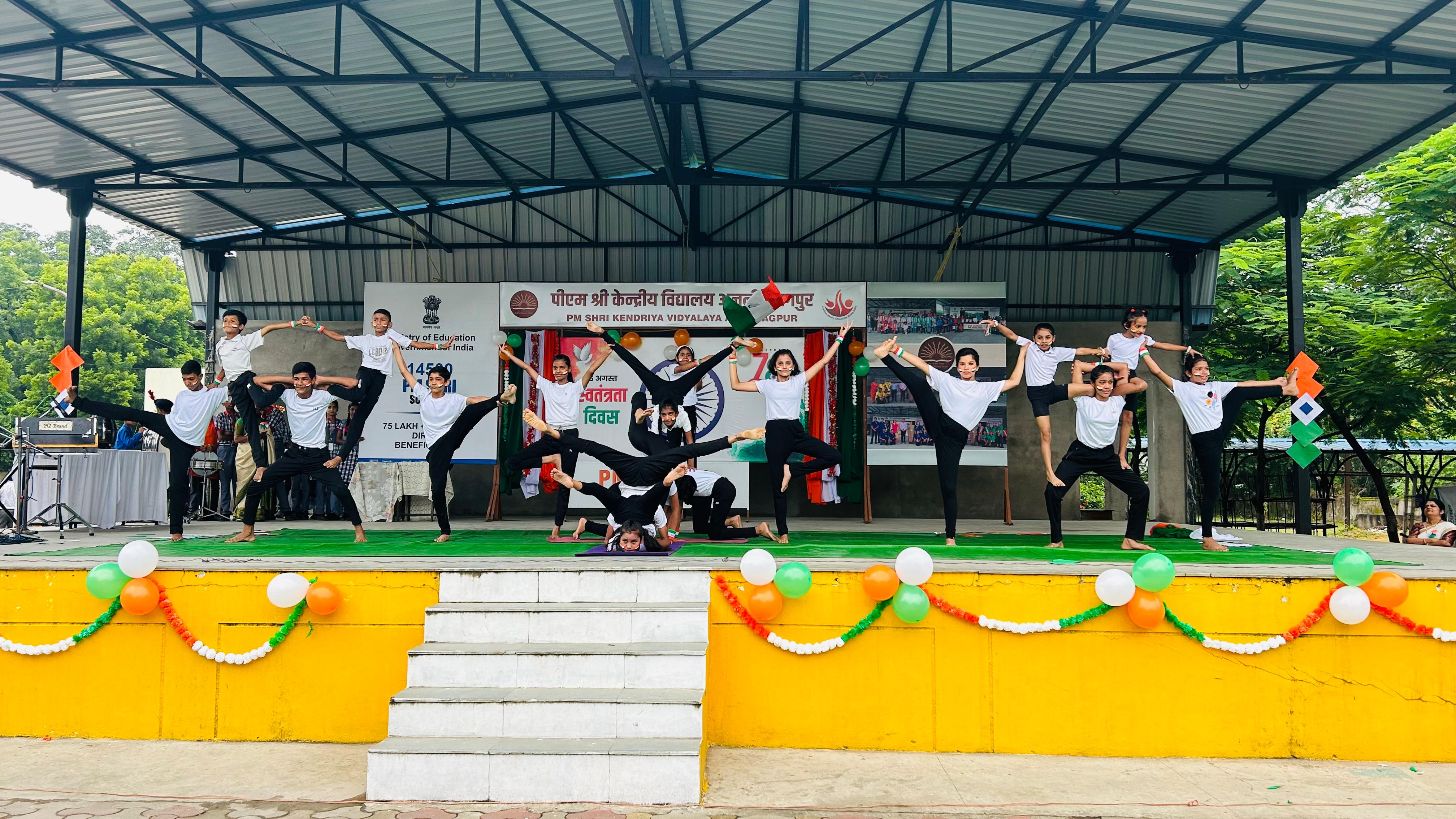 योग प्रस्तुति