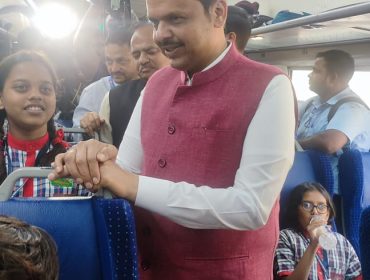 VANDE BHARAT TRAIN