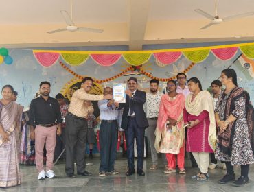 WhatsApp Image 2025-12-15 at 09.42.05