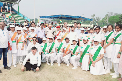 REPUBLIC DAY PARADE BY GIRLS