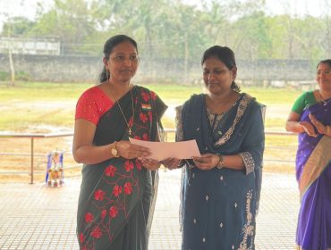 c6d37558-ed33-4a7f-b25c-da6cab61a928