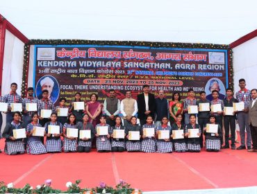 Bhawna of IX A among the winners of NSCS at the Nationals
