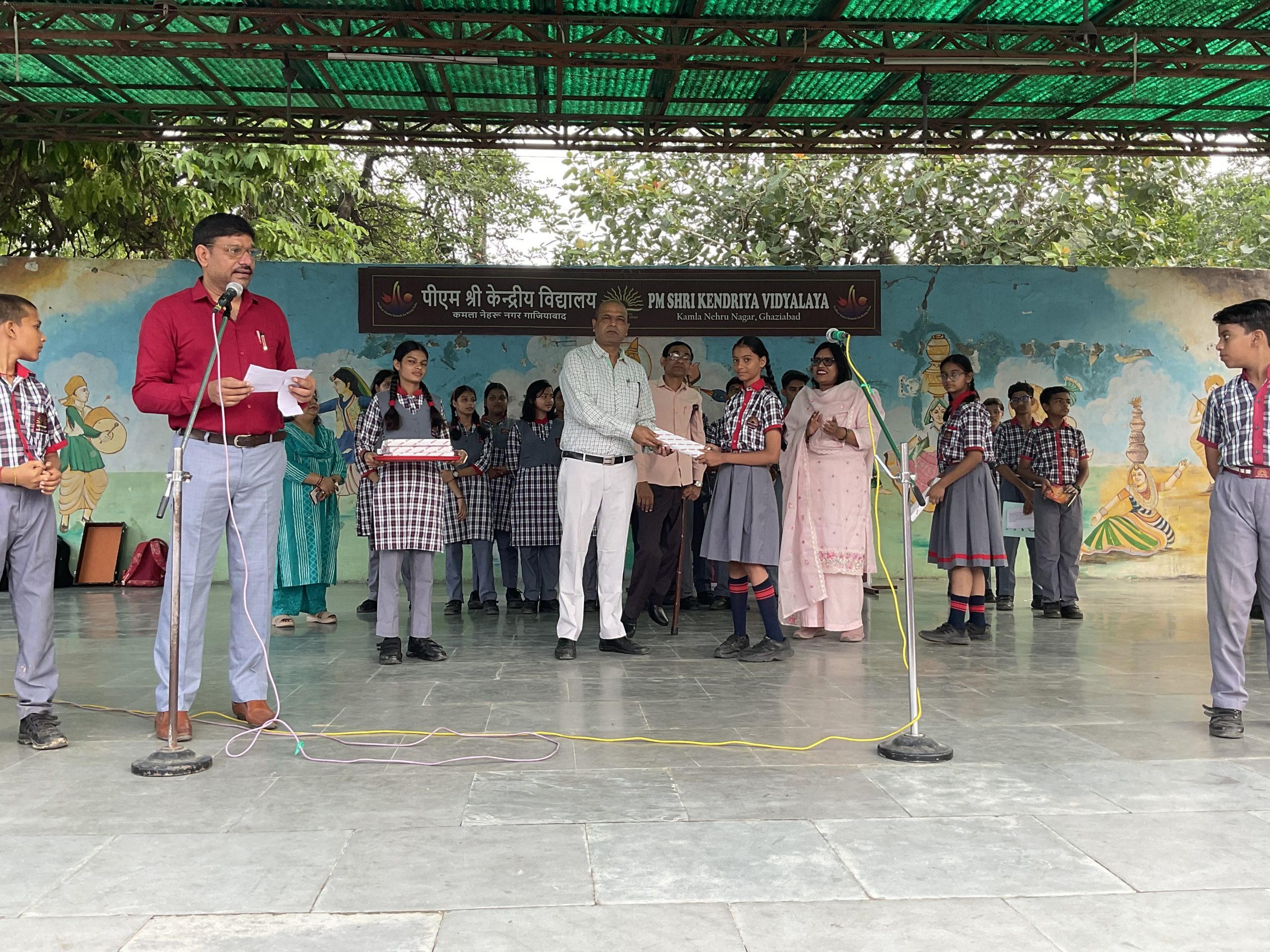 Adobe boot camp for students ----prize distribution