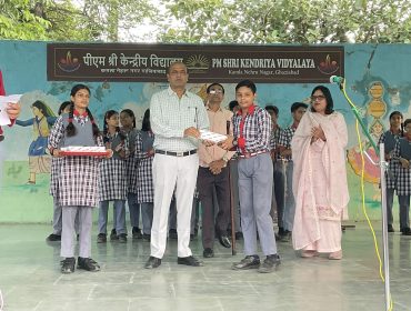 Adobe boot camp for students ----prize distribution