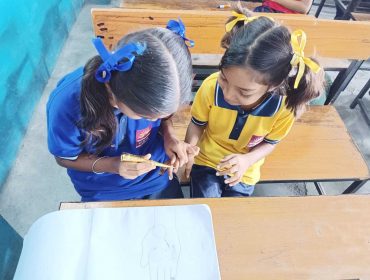 मेहंदी कम्पटीशन प्राइमरी