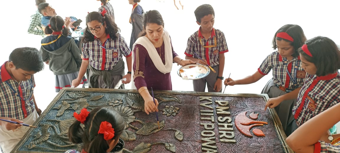 भित्तिचित्र कार्य