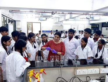 Students of PM SHRI KV IIT POWAI at IIT Bombay Bioscience Department