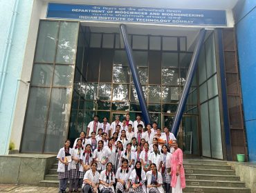 Students of PM SHRI KV IIT POWAI at IIT Bombay Bioscience Department