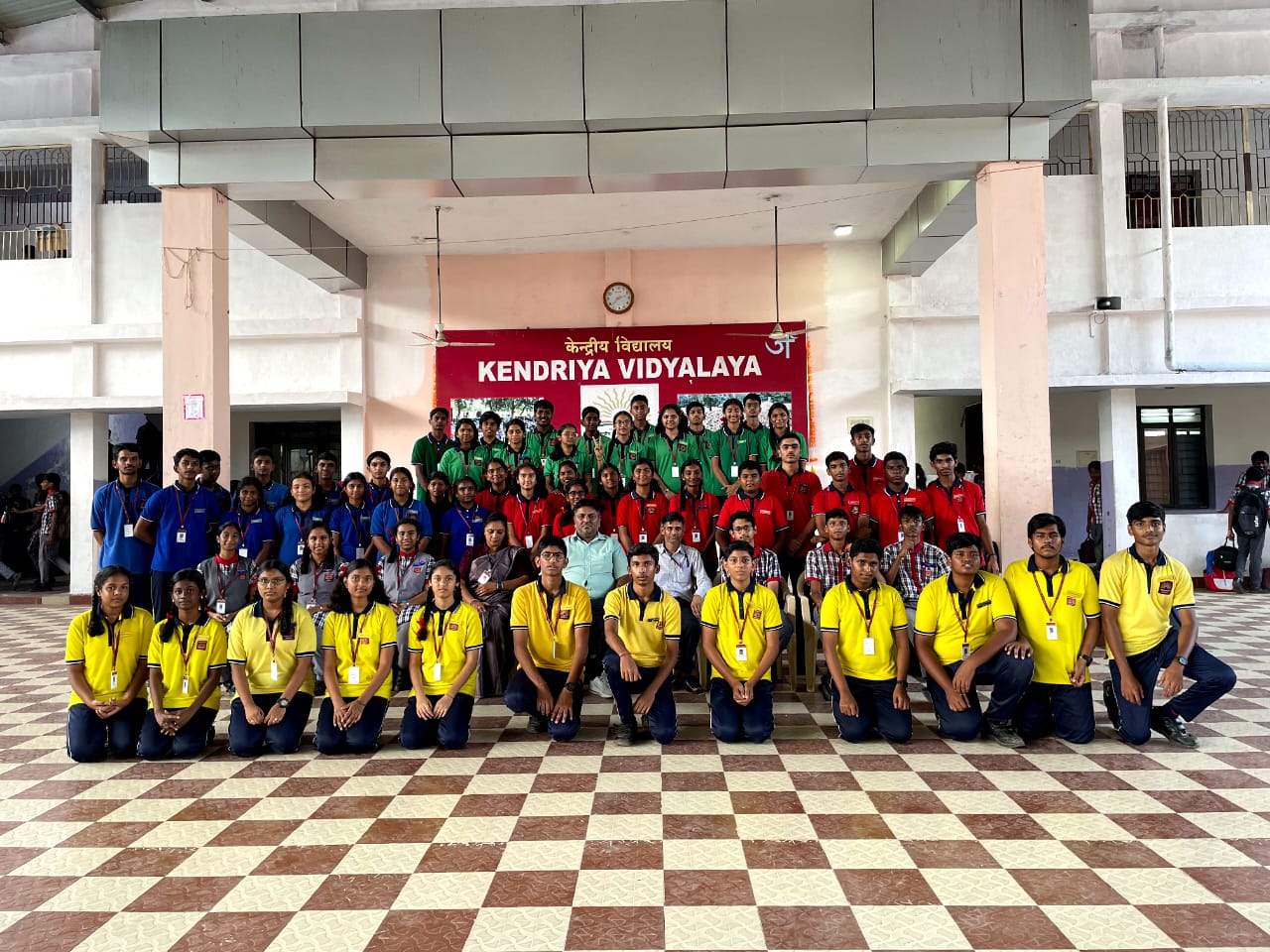 अलंकरण समारोह समूह फोटो